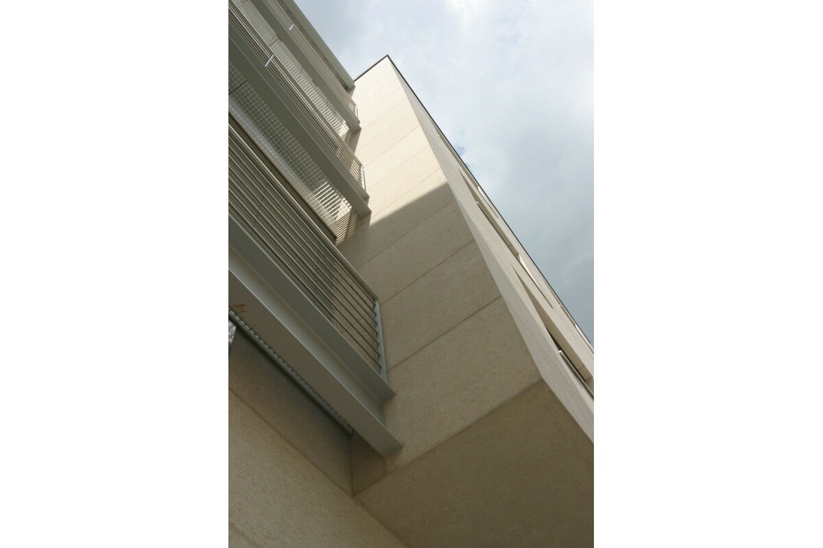 Immeuble à 15 appartements, rue Henry VII – Luxembourg — image 2 sur 4