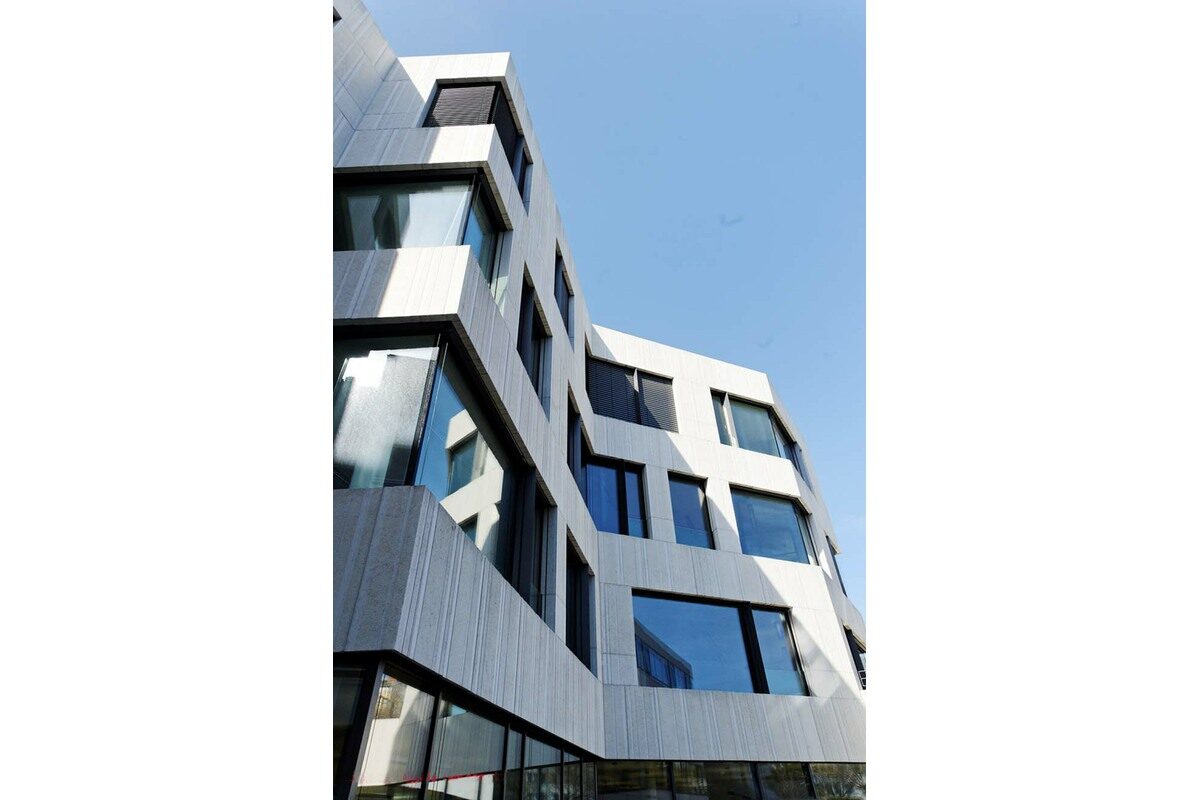 Immeuble mixte: bureaux + appartements, rue Jean l’Aveugle – Luxembourg — image 2 sur 8