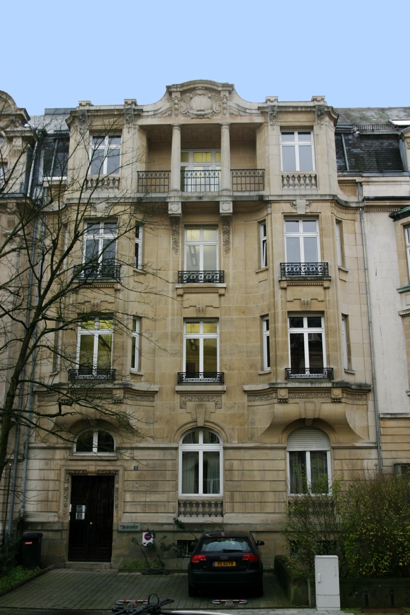 RUE GOETHE