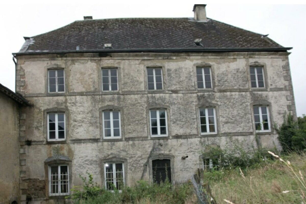 Rénovation et transformation d’une ferme 18e siècle classée – Roodt sur Syre — image 7 sur 8